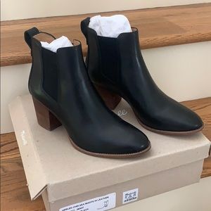 Madewell Chelsea boots, size 8 1/2